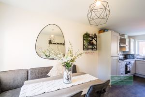 Photo 32- click for photo gallery